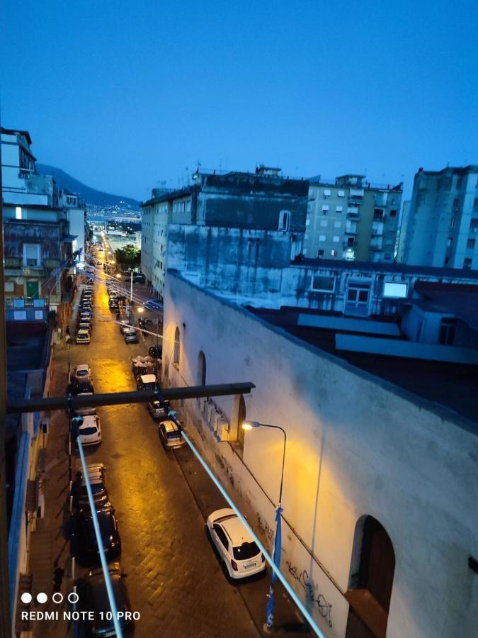 D&M21 Bed and Breakfast Νάπολη Εξωτερικό φωτογραφία